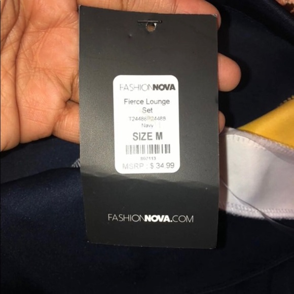 Two piece set - Picture 3 of 3